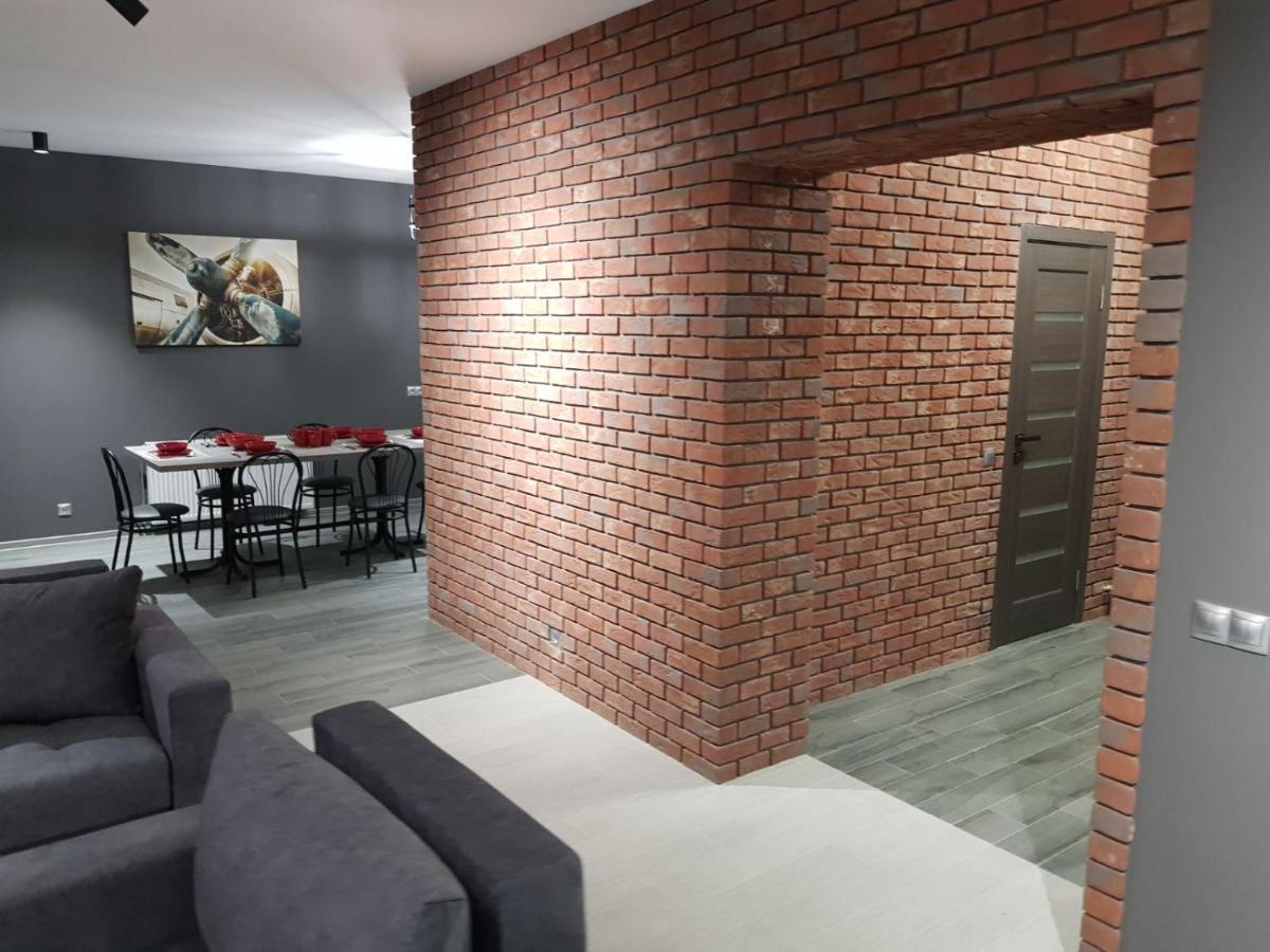 Uzhorod 3 Room Lovely House Exterior foto